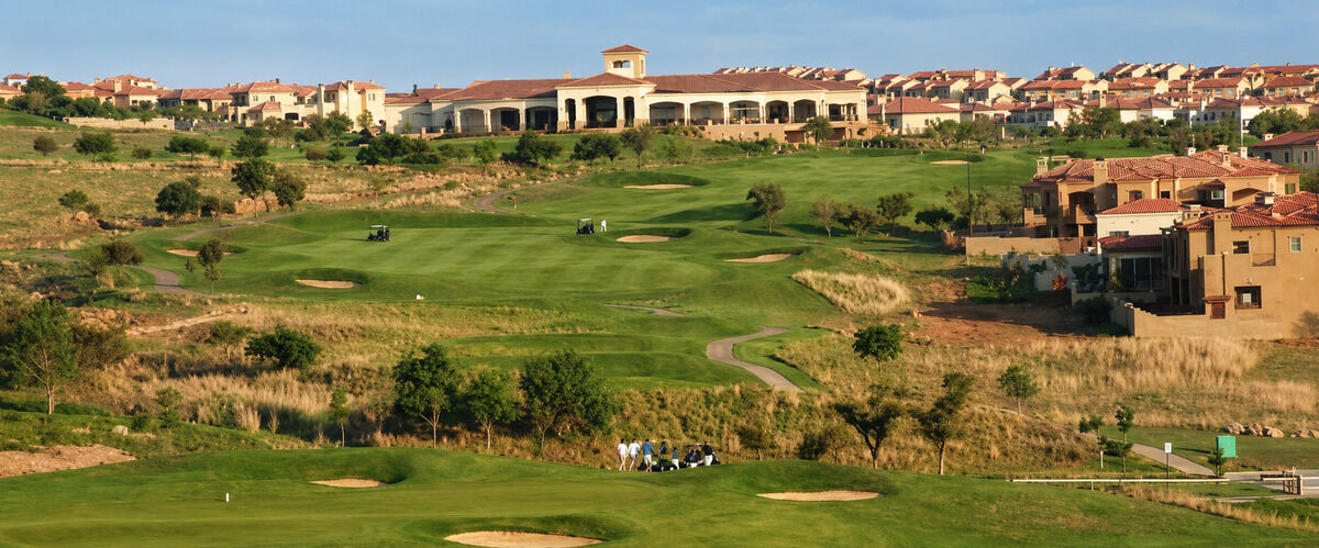 Blue Valley Golf Estate is one of Centurion's most established and consistently popular residential golf estates.