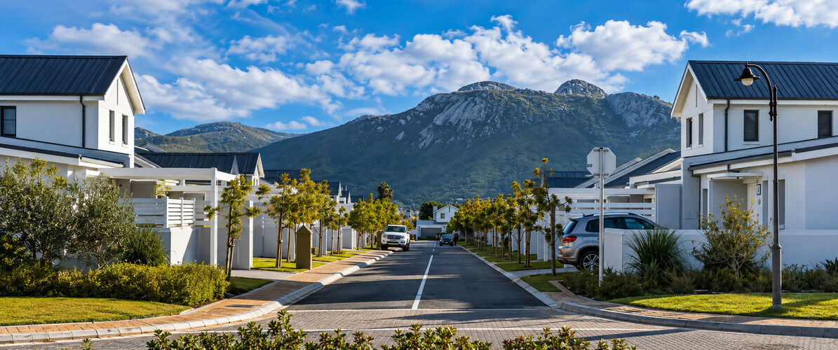 Le Parc Residential Estate in Brackenfell is a family-oriented, well-managed, and competitively priced.