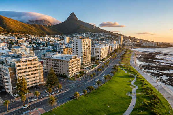 Sea Point Cape Town — Property Guide: Apartments, Houses & Lifestyle